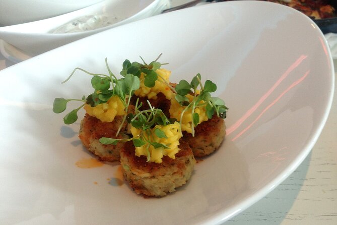 Wynwood Walls Art District Food Tour - Wynwood Walls Is the Right Setting for a Food Tour